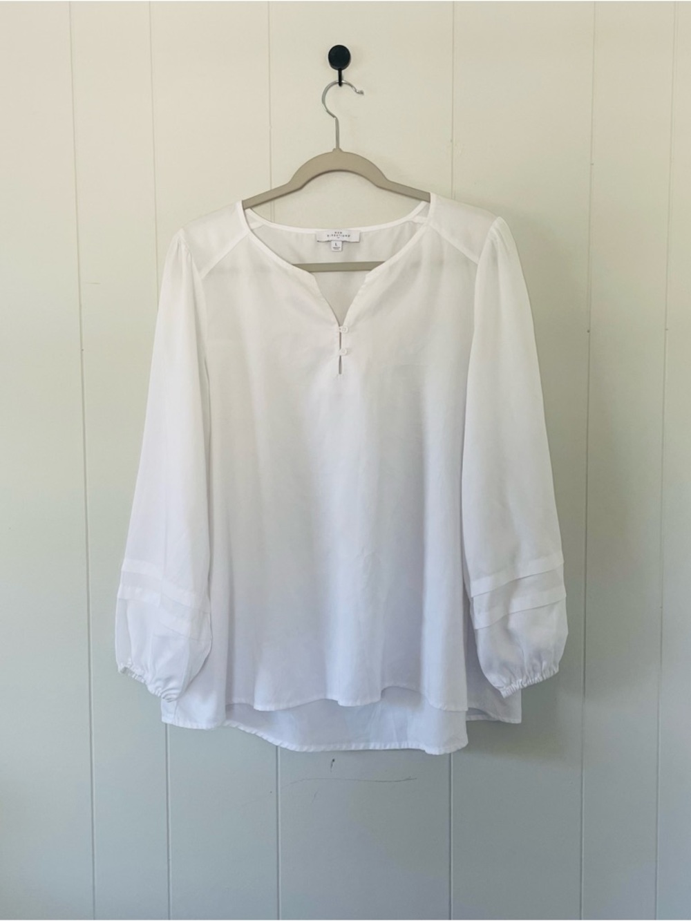 new directions White Split-Neck Long Sleeve Blouse